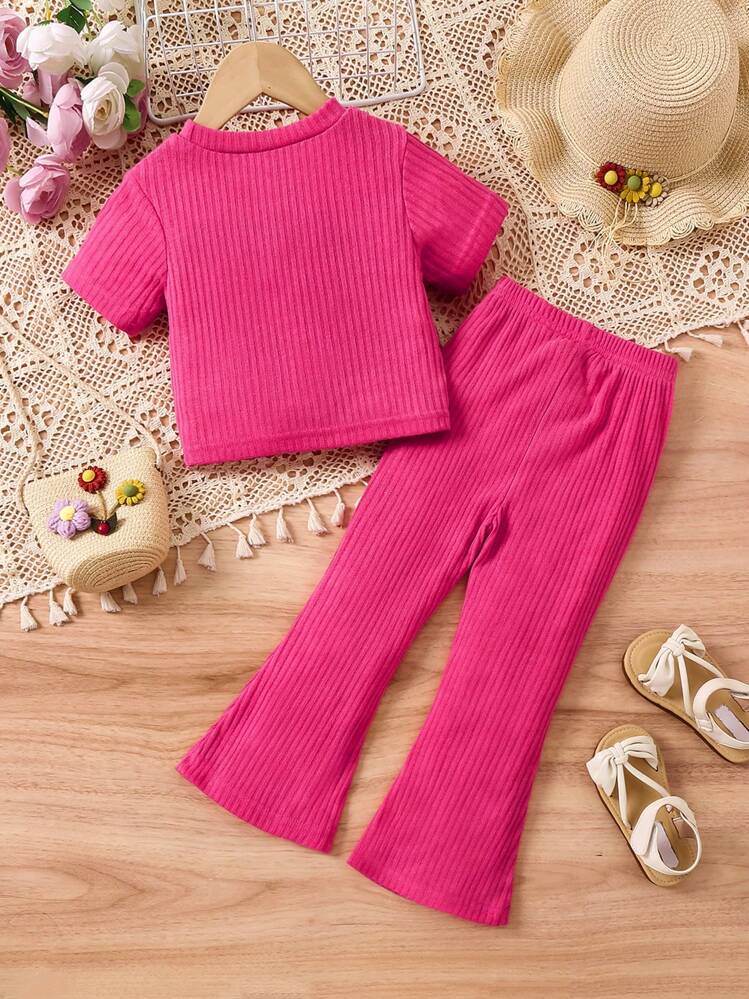 SHEIN Conjunto de camiseta de manga corta con dobladillo retorcido liso y pantalones acampanados para niña - Rosa Fucsia - Añade 2