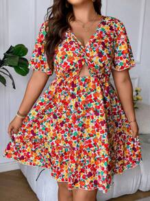 Breezaya Talla Grande Vestido Con Estampado Floral De Flor Completa, Manga Corta Con Volantes Entrecruzados Y Recortes