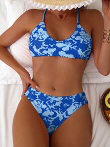 SHEIN Swim 隨機印花十字交叉綁帶分體比基尼套裝，適用於夏季沙灘 - 藍色 - 查看 1