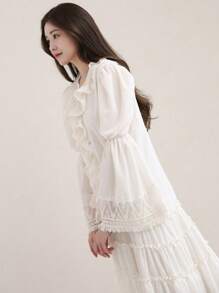 Dazy X KIMYOUJUNG 荷叶边装饰 V 领长袖连衣裙、荷叶边、秋季连衣裙