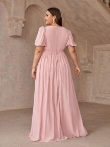 SHEIN Belle Vestido De Dama De Honor Elegante De Talla Grande Con Estilo De Princesa, Con Estampado Floral Y Bordado De Remiendo Para Mujeres