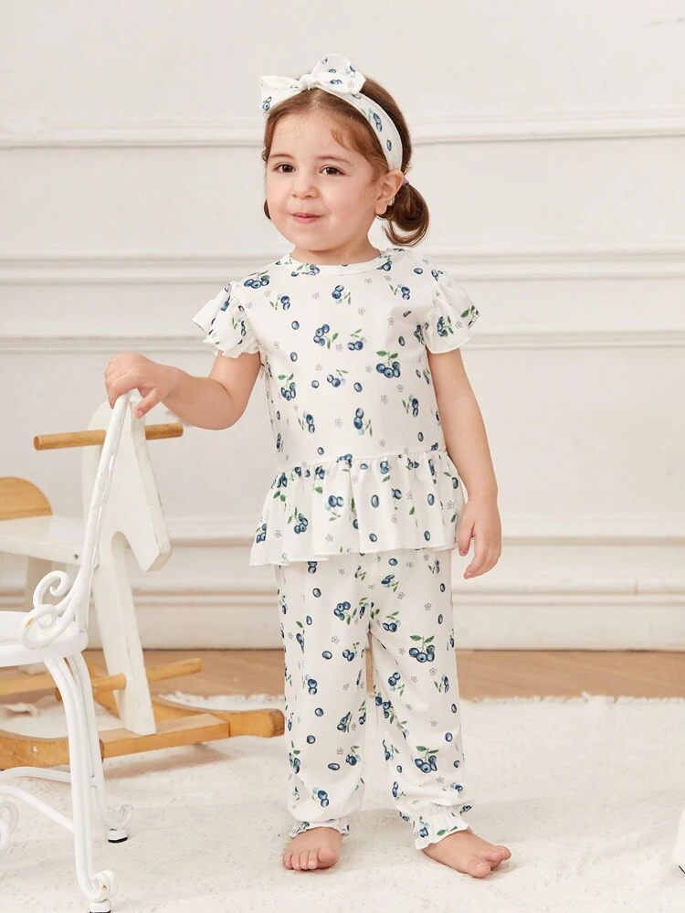 Baby Girl Cute Girly Knitted Digital Printed Blueberry Short Sleeve Top With Open Side Collar And Loose Hem, Matched With Long Pants And Headband 2pcs Home Outfit Set