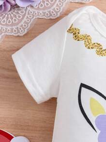 SHEIN 3件套女婴休闲可爱独角兽印花连体衣配网纱裙，含发带，适合春夏外出穿着