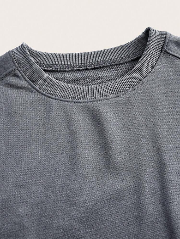 Solid Color Drop Shoulder Cropped Sports Sweatshirt