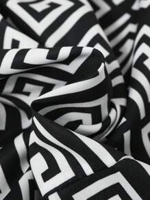 SHEIN Peto informal de patrón geométrico con cuello para niño joven - Negro - Ver 6