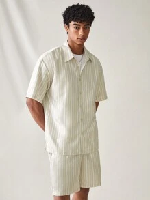 Manfinity RebelGame Men's Woven Casual Plain Short Sleeve Striped Shirt And Shorts Set, Friends, Urban