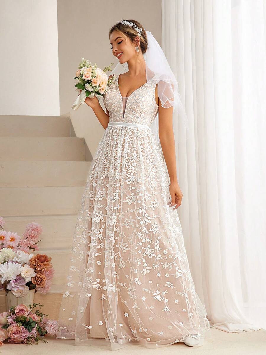 SHEIN Belle V-Neck Lace Floral Embroidery Dress - White - View 1