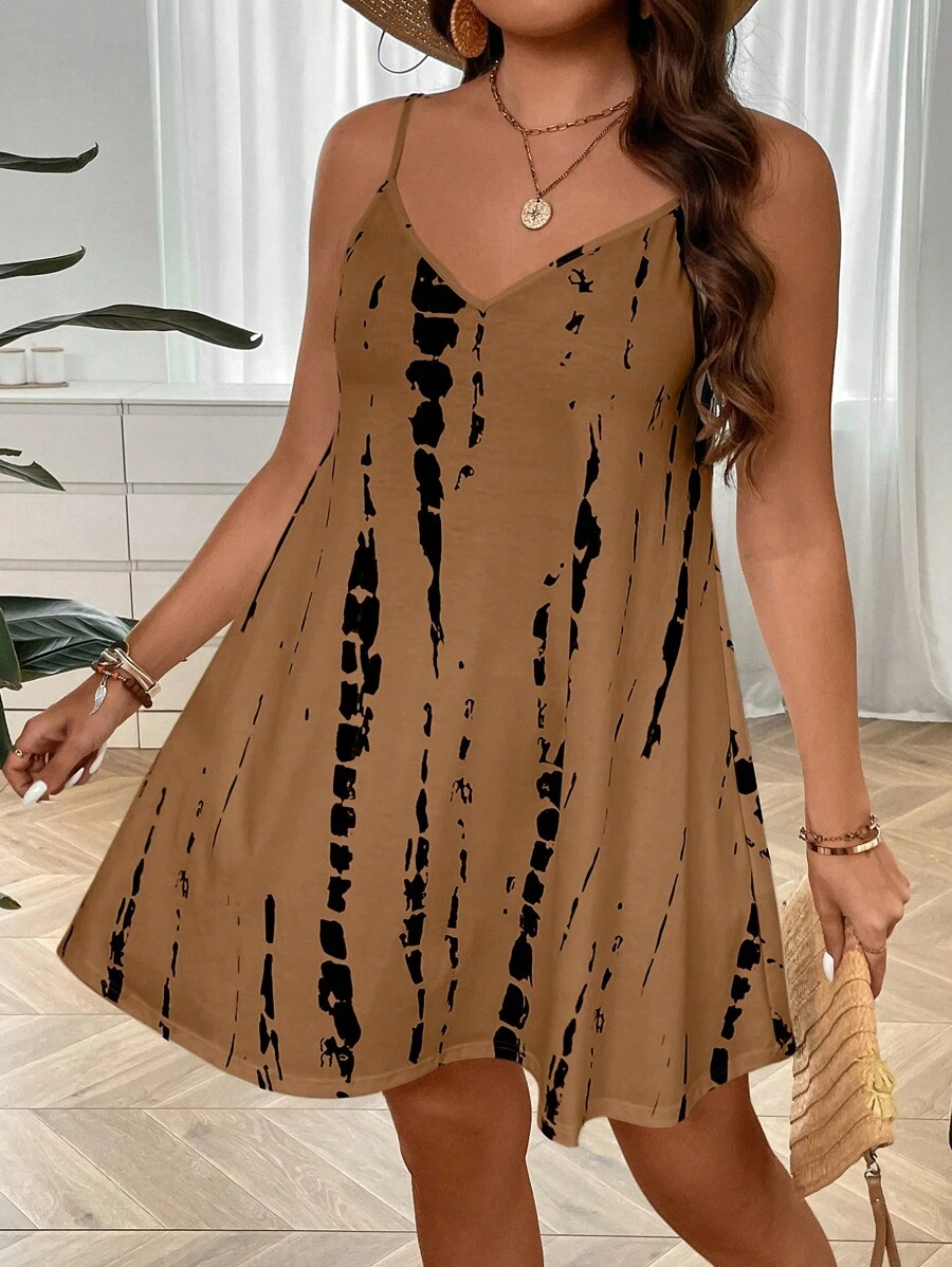 SHEIN LUNE 大码扎染印花休闲吊带连衣裙 - 棕色 - 查看 1