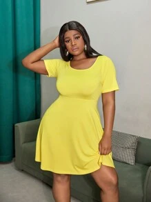 Slaydiva 大码优雅休闲纯色短袖 U 领 A 字迷你连衣裙，黄色 - S - 黃色 - 查看 3