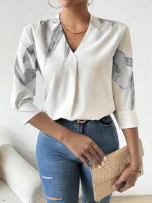 Chiquease Women's Plant Printed V-Neck Blouse - Black - View 1