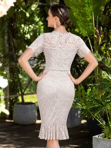 Vestido de cóctel ajustado con encaje floral y bajo de sirena - Blanco - Ver 2