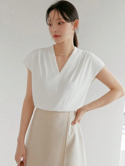 DAZY Business Casual Solid Color Short Sleeve V-Neck Pleated Women Blouse,Short Sleeve Tops Summer