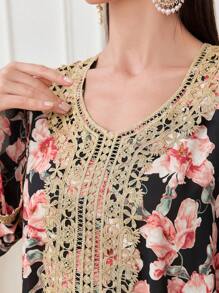 Al Najma Patchwork Floral Print Embroidery Detail Round Neck Dress Kaftan Jalabiya Dress - Black - View 5
