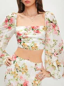 Enchnt Summer Women's Floral Print Square Neckline Ruffle Hem Bell Sleeve Cropped Blouse