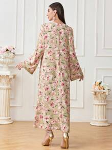 Al Najma Women's Elegant Arabic Suit With Embroidered Floral Pattern, Modest Kaftan - Green - View 2