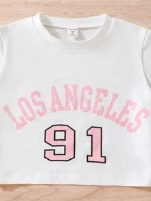 SHEIN Conjunto para niña preadolescente de dos piezas con camisa impresa con patrones de letras y números y falda plisada de unicolor - Rosa vieja - Ver 7