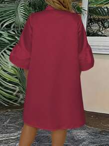 SHEIN Clasi Dress Ukuran Plus Ruffle Tombol Depan Plain Casual - Burgundy - View 2