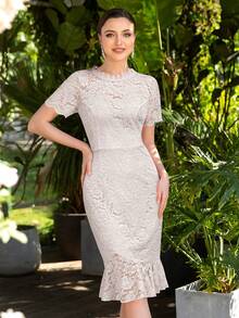 Vestido de cóctel ajustado con encaje floral y bajo de sirena - Blanco - Ver 6