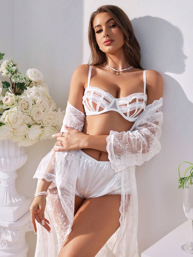 Women's Sexy Lingerie Set With Frill Trim, Hollow Out Design And Underwire