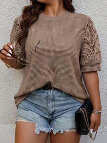 Calvaya T-shirt A Quadri In Waffle Con Maniche A Sbuffo In Pizzo Da Taglie Forti - Cammello - Visualizzare 1