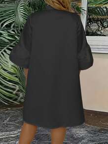 SHEIN Clasi Vestido Con Mangas Acampanadas Y Cuello Alto En Talla Grande