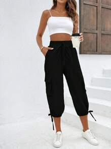 SHEIN LUNE Solid Color Elastic Waist Slant Pocket Jogger Capri Pants - Black - View 5