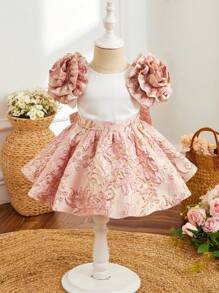 SHEIN Vestido lindo de manga corta para bebé niña con flores 3D y diseño en forma de A - Rosa - Ver 1