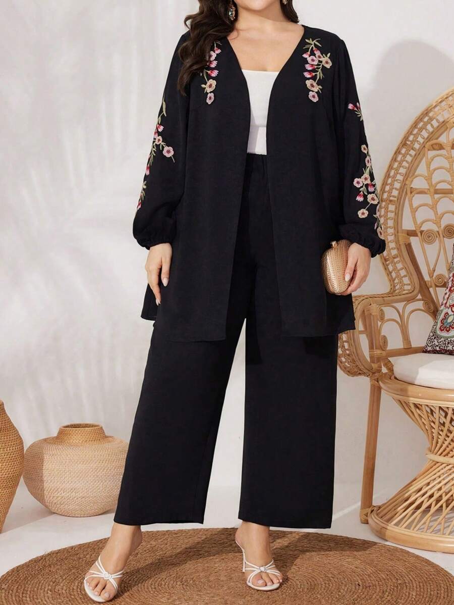 Mulvari Set da donna taglie forti con due pezzi, manica a lanterna con ricamo floreale - nero - Visualizzare 1