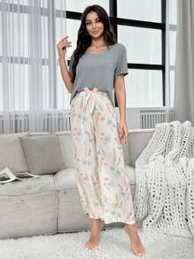 Conjunto De Pijama Feminino: Blusa De Manga Curta E Calça Longa Com Detalhes Florais E Gravata. Cor Sólida. - Multicolorido - Visão 5