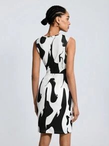 Maija Women's Sleeveless Round Neck Printed Dress - Black and White - View 2