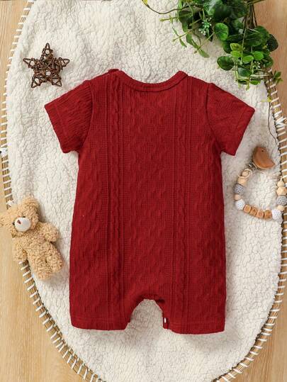 SHEIN 嬰兒男童熊刺繡口袋連身衣