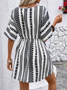 SHEIN VCAY Black And White Geometric Print Mini Dress For Women - Black and White - View 2