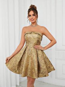 SHEIN Belle Vestido elegante, hermoso y romántico tipo bandeau con pliegues con trama jacquard dorada, de cintura alta y forma A con dobladillo de paraguas, para fiesta de graduación, boda o fiesta de cumpleaños