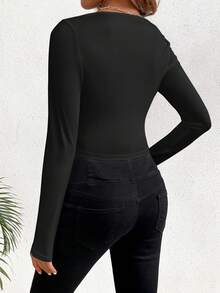 SHEIN 純色孕婦修身鑰孔領長袖t恤 - 黑色 - 查看 2