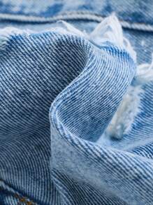 SHEIN Conjunto de ropa de niña preadolescente para primavera y verano con boho, formado por 2 piezas: blusa con cuello colgante de tirantes y pantalones cortos vaqueros de mezclilla con flecos y rotos al estilo desgastado y lavado con piedra, conjunto de prendas de vestir para niñas en verano