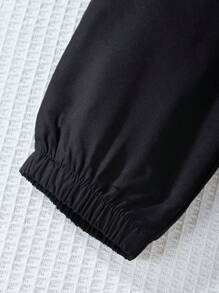 SHEIN Explorewe 少女羅紋針織短上衣與卡其褲