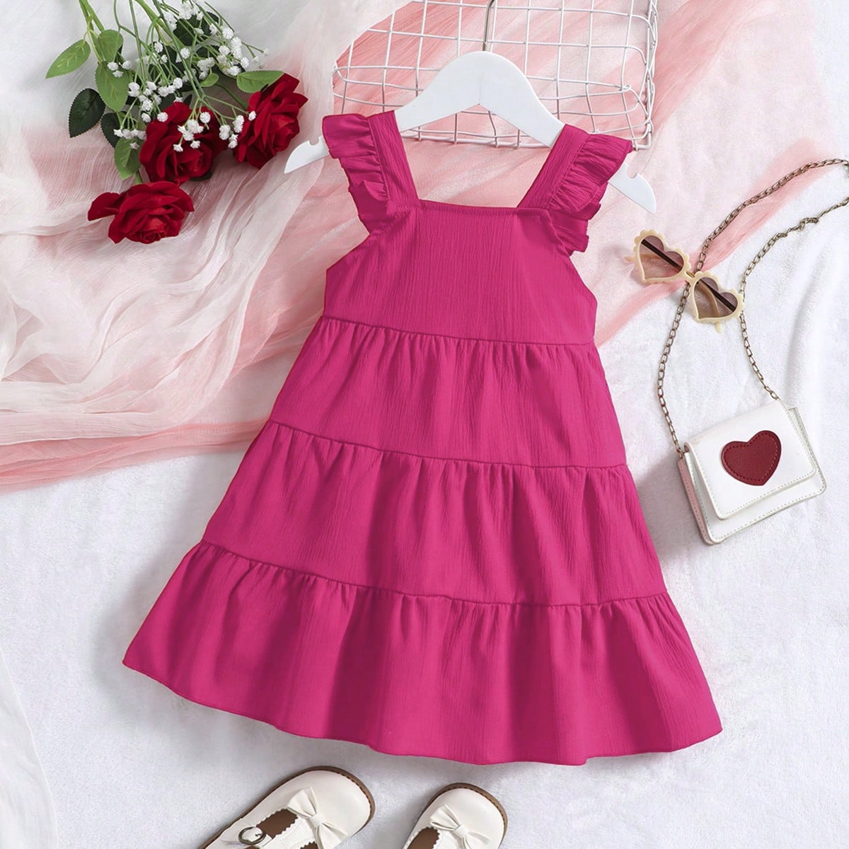 Vestido casual de cuello con volantes estilo pastel con capas para niña jóven de vacaciones