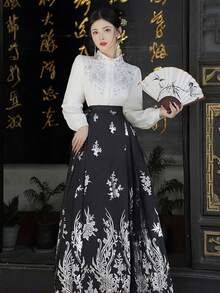 Falda De Estilo Chino Para Mujer Con Diseño De Cabeza De Caballo Y Impresión Plateada De Papel De Aluminio - Negro - Ver 5