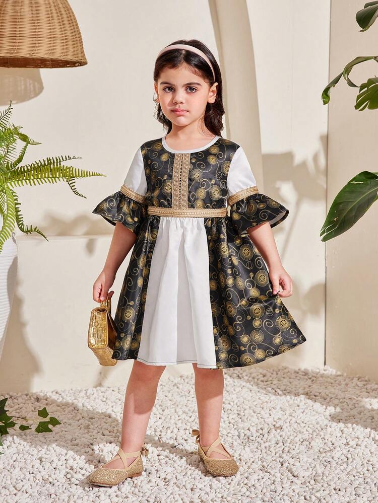 Young Girl Casual Round Neck Dress With Color Blocking, Weave Tape Decoration And Hot Stamping Pattern