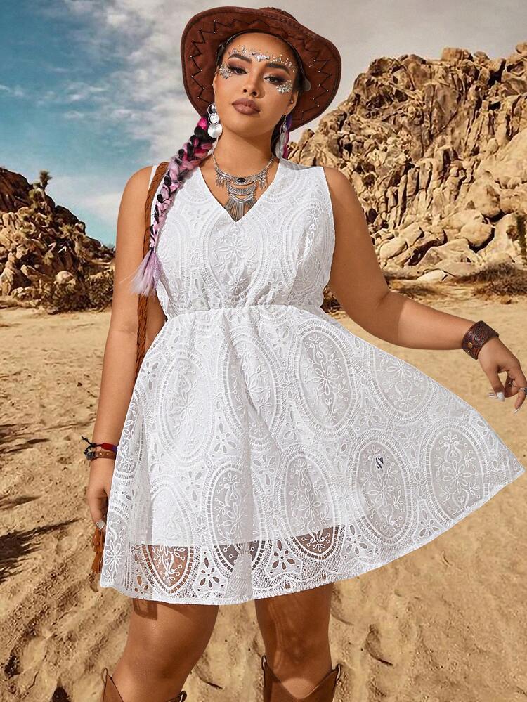 Plus Size Hollow Out Embroidered Solid Color Dress