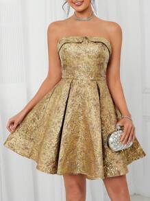 SHEIN Belle Vestido elegante, hermoso y romántico tipo bandeau con pliegues con trama jacquard dorada, de cintura alta y forma A con dobladillo de paraguas, para fiesta de graduación, boda o fiesta de cumpleaños