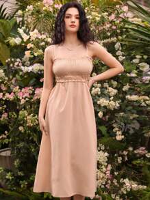 Aveloria Einfarbiges, Ausgeschnittenes, Lässiges Trägerkleid Mit Spaghettiträgern