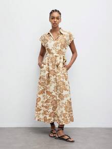 Maija 2026 Robe décontractée à imprimé floral avec boutons pour femmes, printemps/été. Ouverture centrale avec boutons, col châle et manches courtes, ceinture à la taille. Robe d'été pour plage et vacances - Nude - Voir 7