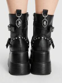 ROMWE 2pcs Gothic & Dark Skull Pendant Shoe Decoration - Black - View 2