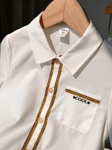 SHEIN 2入組年輕男孩休閒襯衫，格紋短袖衫帶口袋和短褲裝 - 白色 - 查看 3