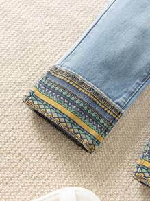 Young Girl Vintage Holiday Leisure Embroidered Patchwork Cuffs Light Blue Washed Loose Straight Leg Jeans - Light Wash - View 4