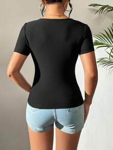 SHEIN Privé 女士實色交叉肩帶修身t恤 - 黑色 - 查看 6