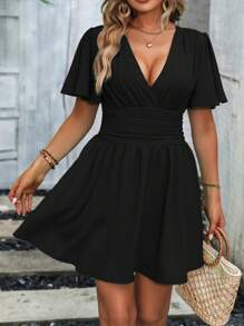 Franclia Plus Size Solid Color V-Neck Belted Dress