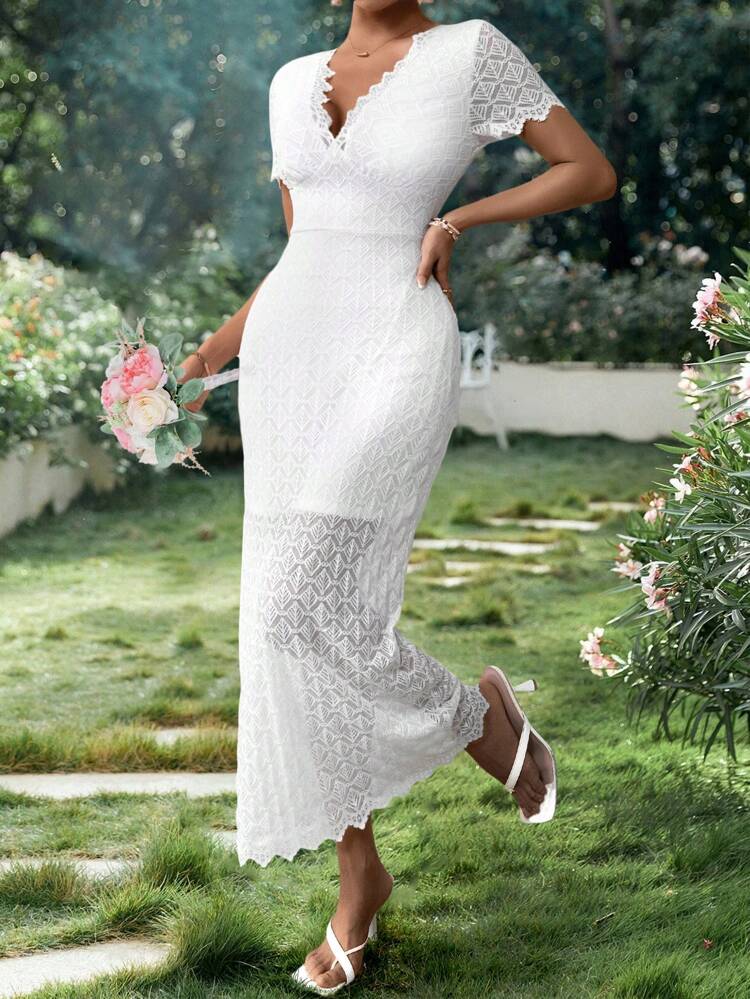 Women's Elegant Lace V-Neck Dress