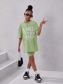 SHEIN Áo thun cổ tròn in chữ trễ vai và quần short thường ngày 2 món cho bé gái tuổi mới lớn - Màu xanh chanh - Xem 5